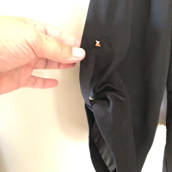 SALE😍 STUNNING DANIELRAINN DRESS - Picture 6 of 16